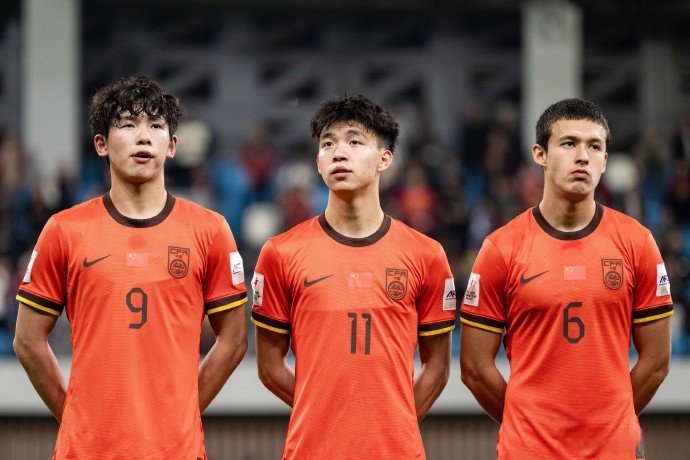 东亚杯-中国香港男足0-2韩国遭两连败末轮对阵国足