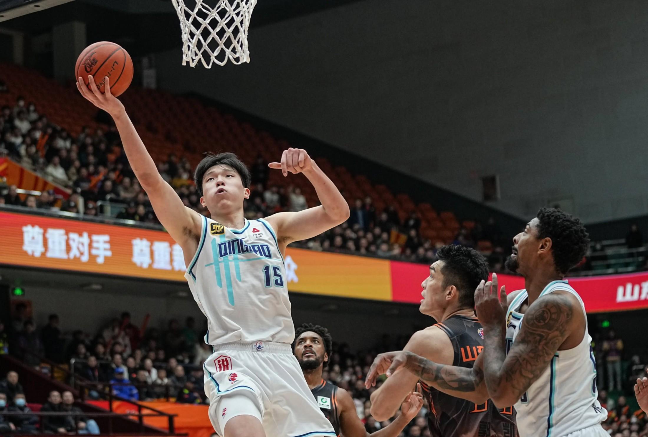 中国篮协同意杨瀚森不打亚洲杯：全力备战NBA新赛季的简单介绍